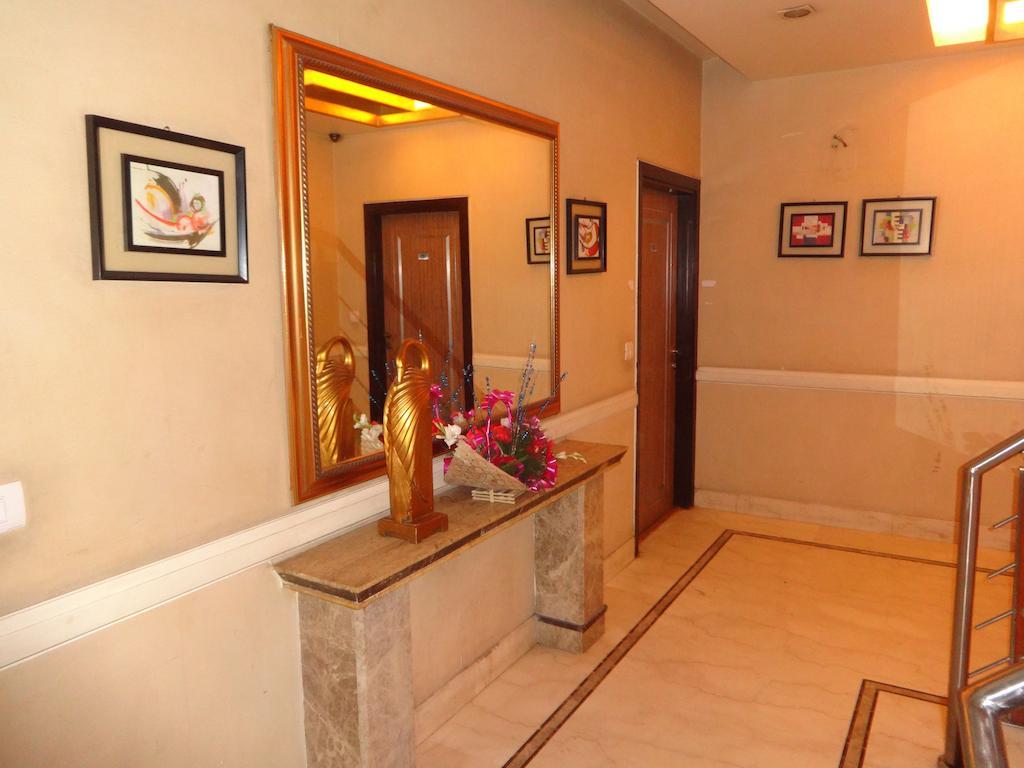 Hotel Picasso Paschim Vihar Delhi - Couple Friendly Local Ids Accepted Exterior photo