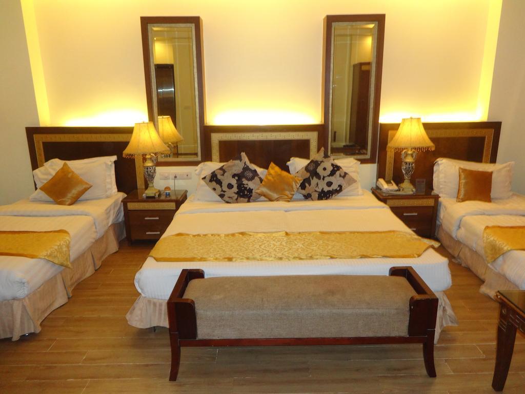 Hotel Picasso Paschim Vihar Delhi - Couple Friendly Local Ids Accepted Exterior photo